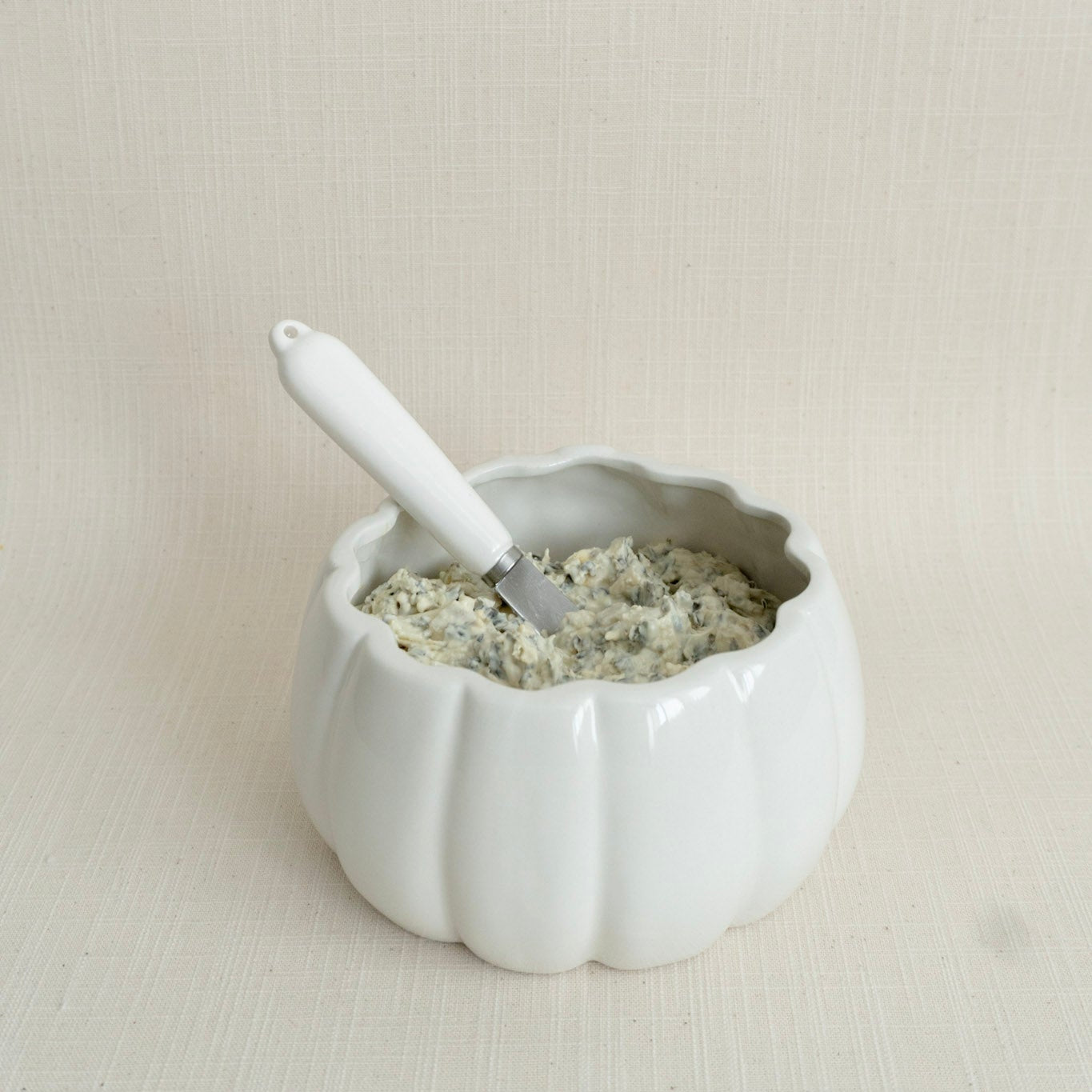 Ceramic Bowl w/ Stainless Steel Knife