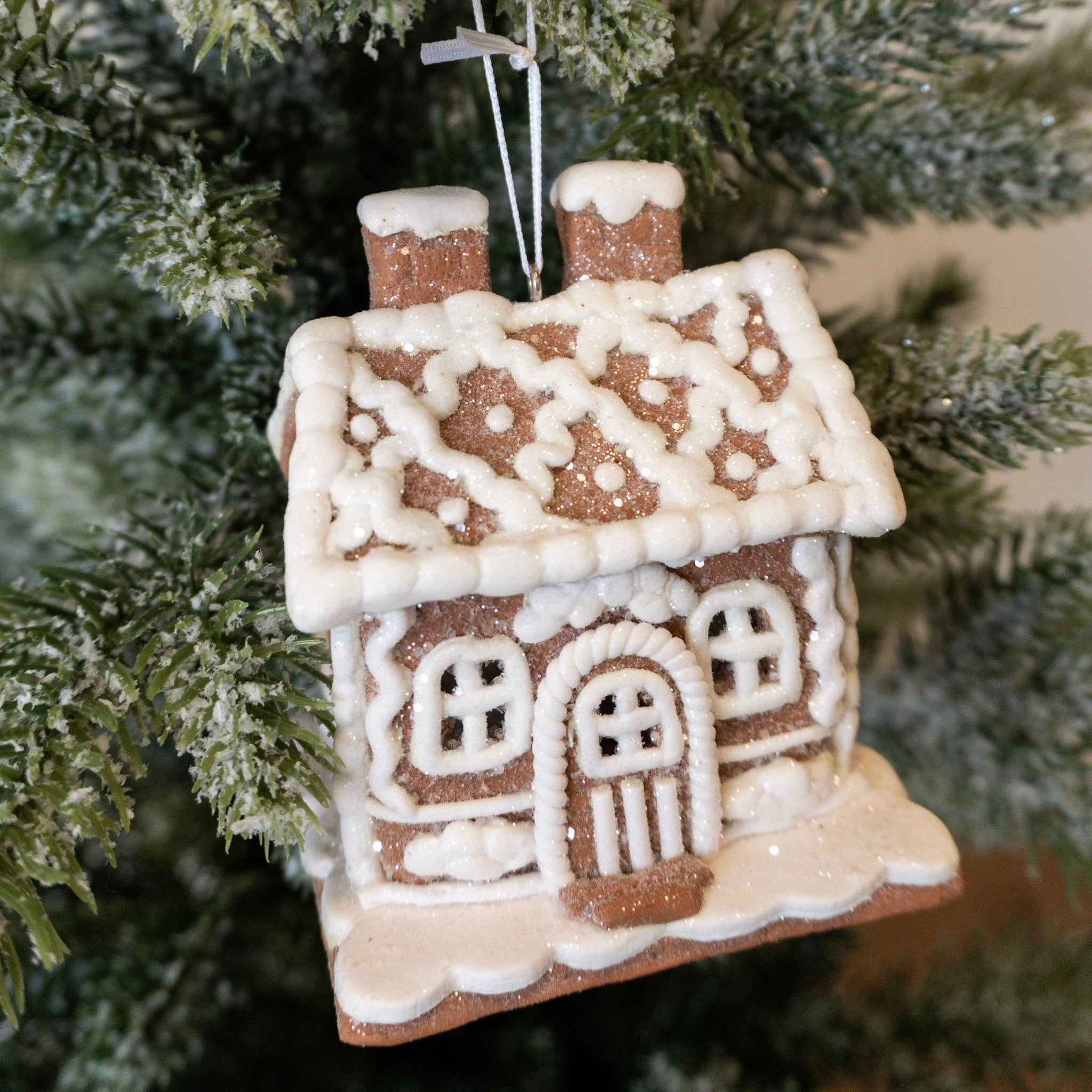 Lighted Gingerbread House Ornament (2)