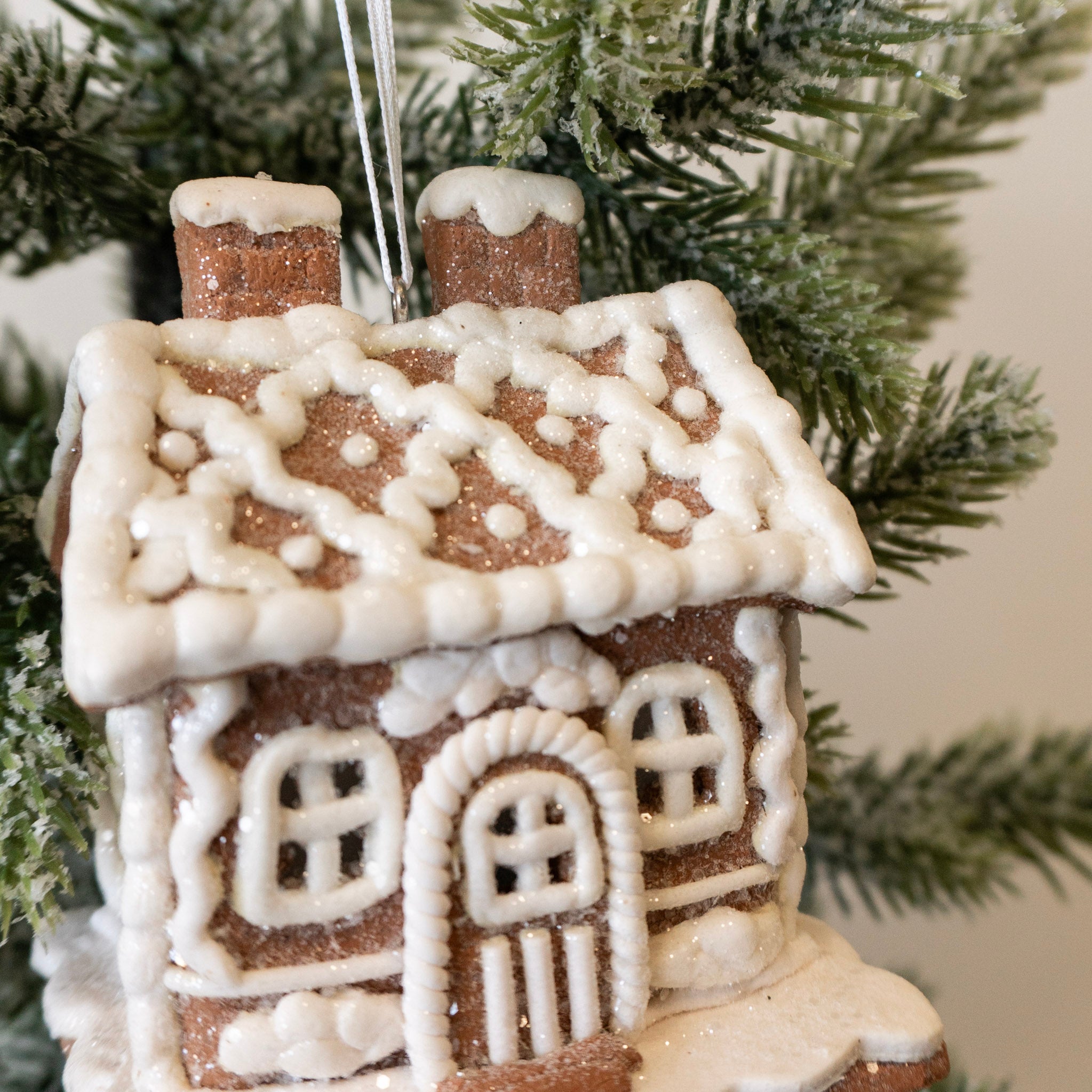 Lighted Gingerbread House Ornament (2)