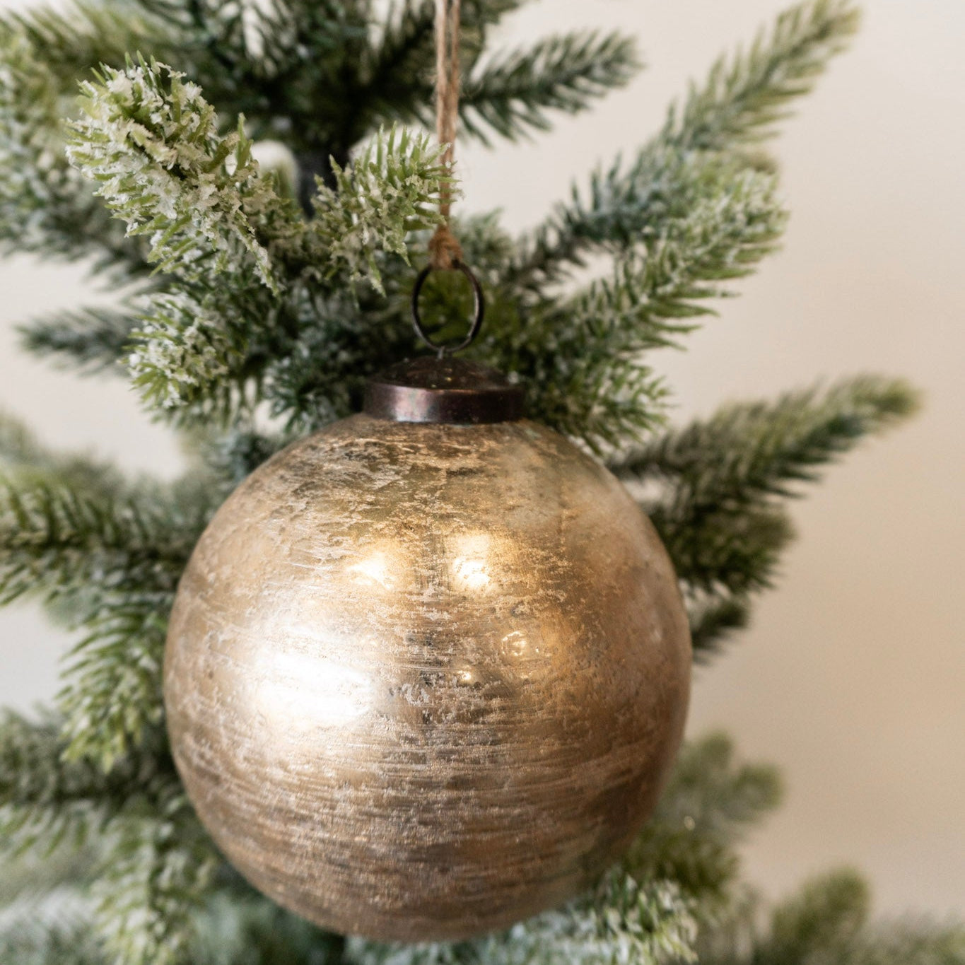 4" Gold Foil Glass Ball