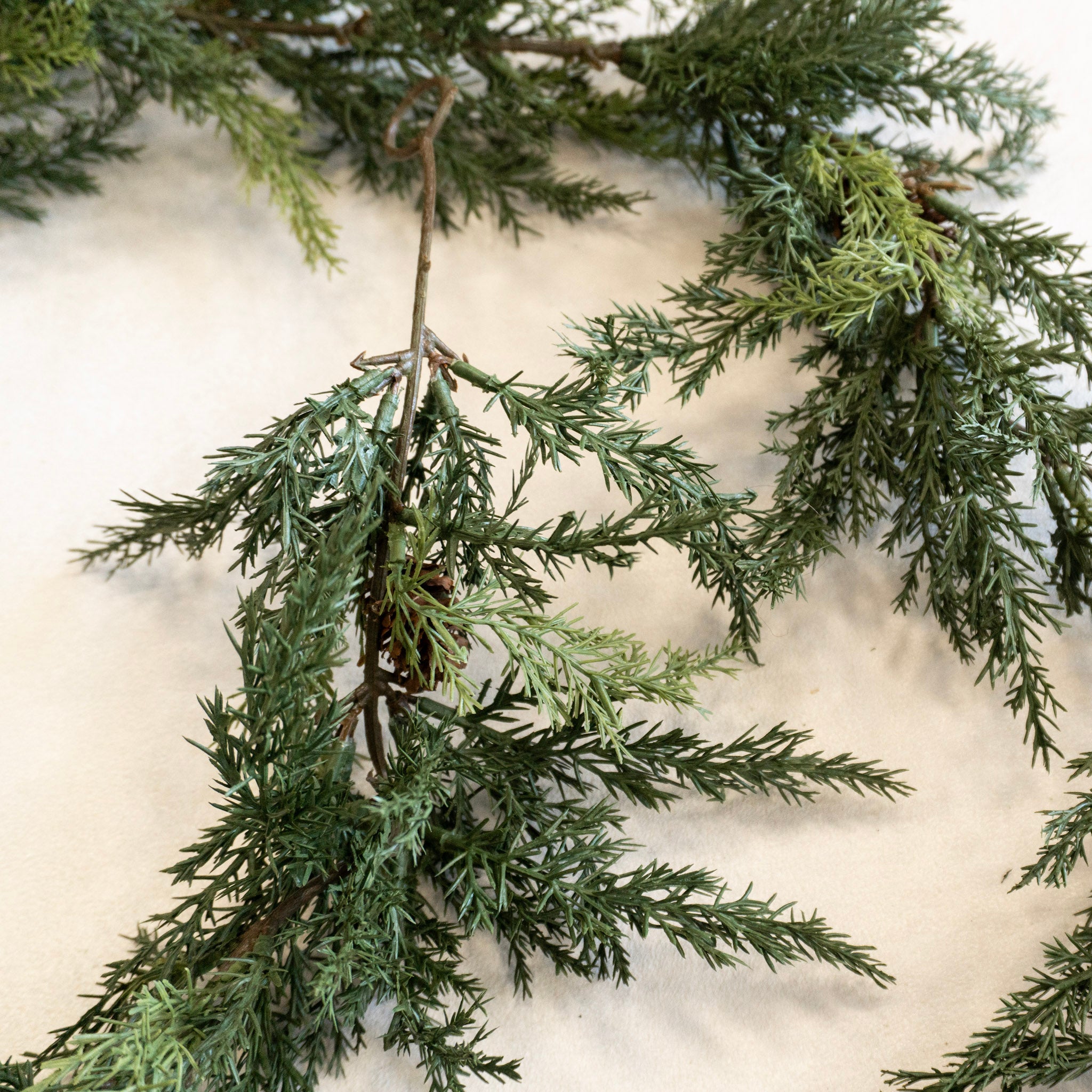 72" Arborvitae Garland