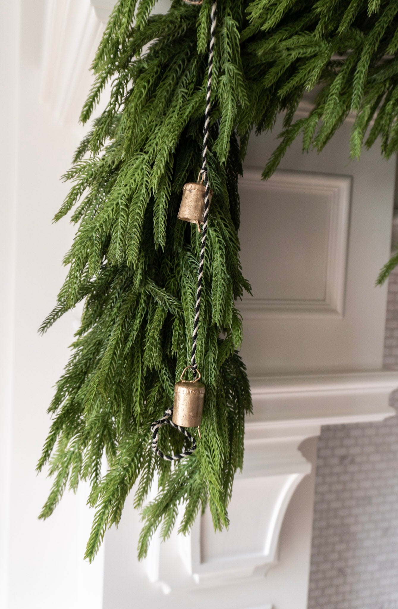 Metal Bell Garland