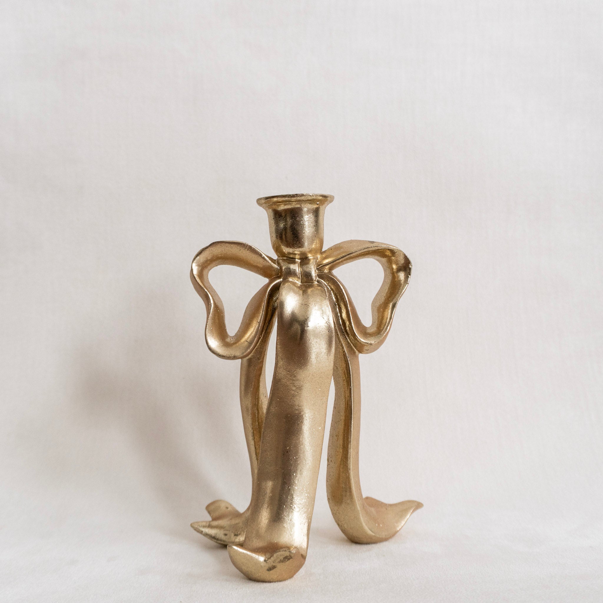 Bow Candlestick