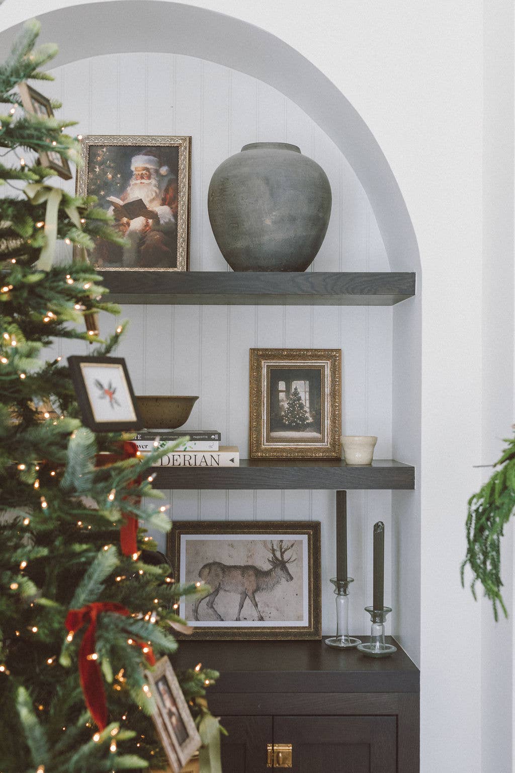 7" x 9" Glowing Christmas Tree Framed Art