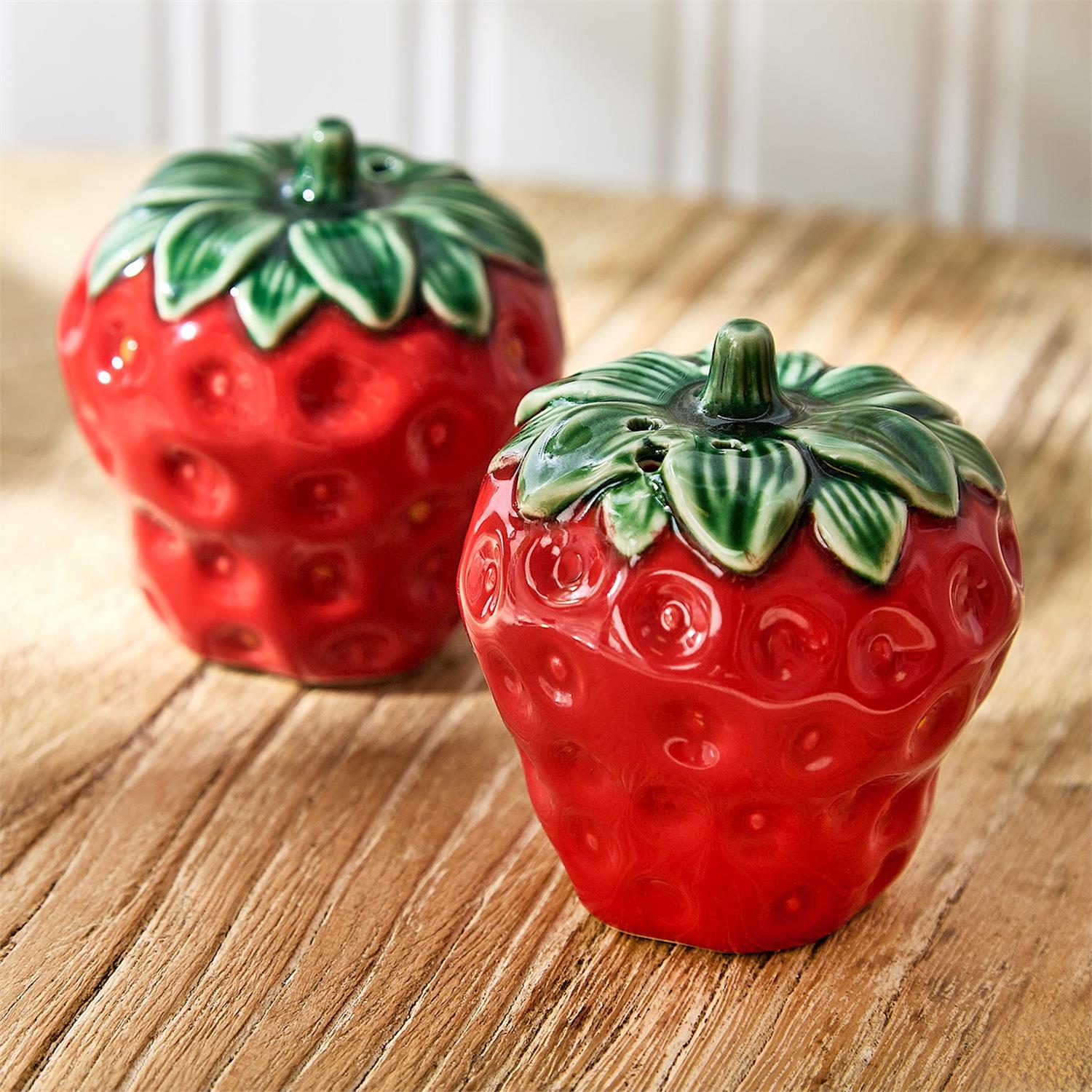 Strawberry Salt & Pepper Shaker Set