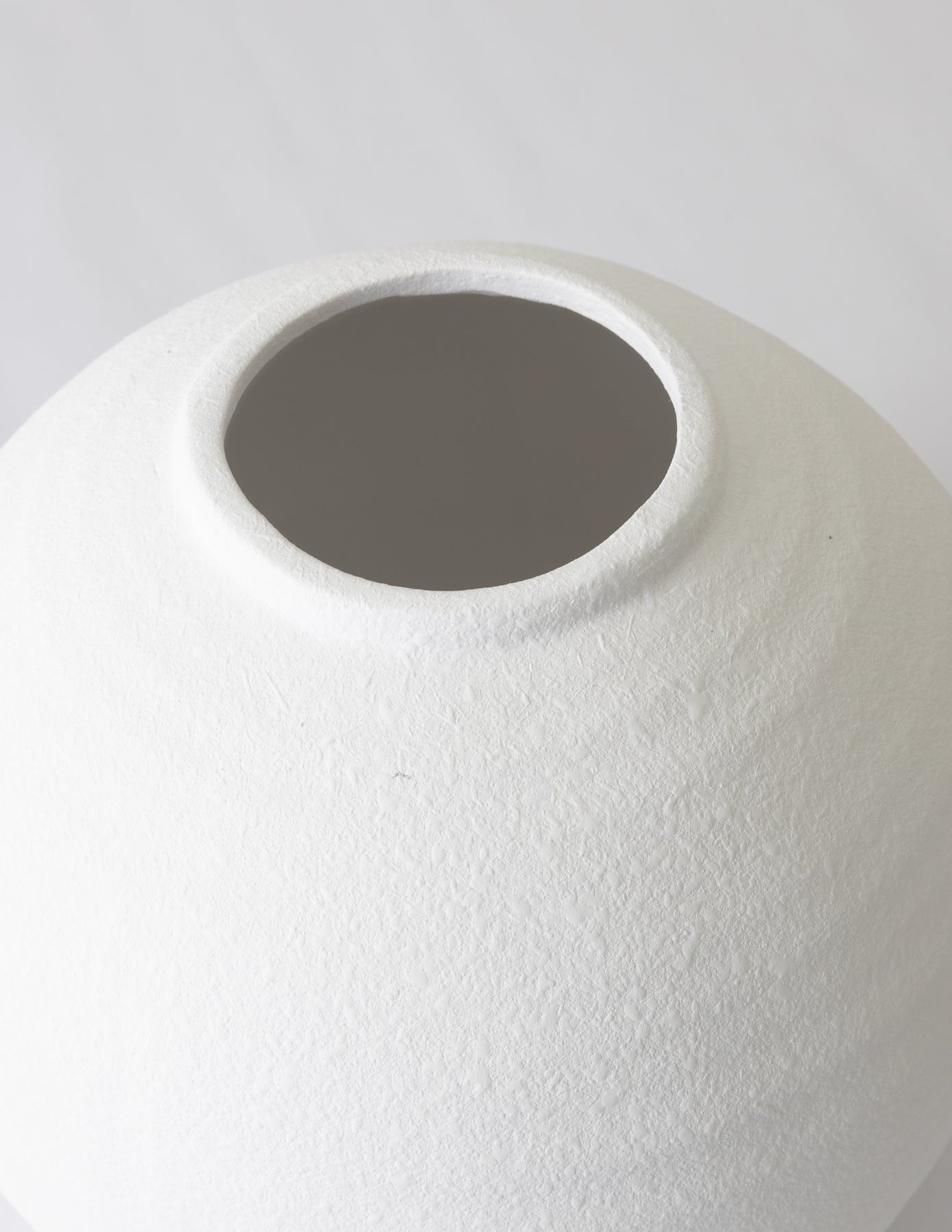 Konos Vase - White