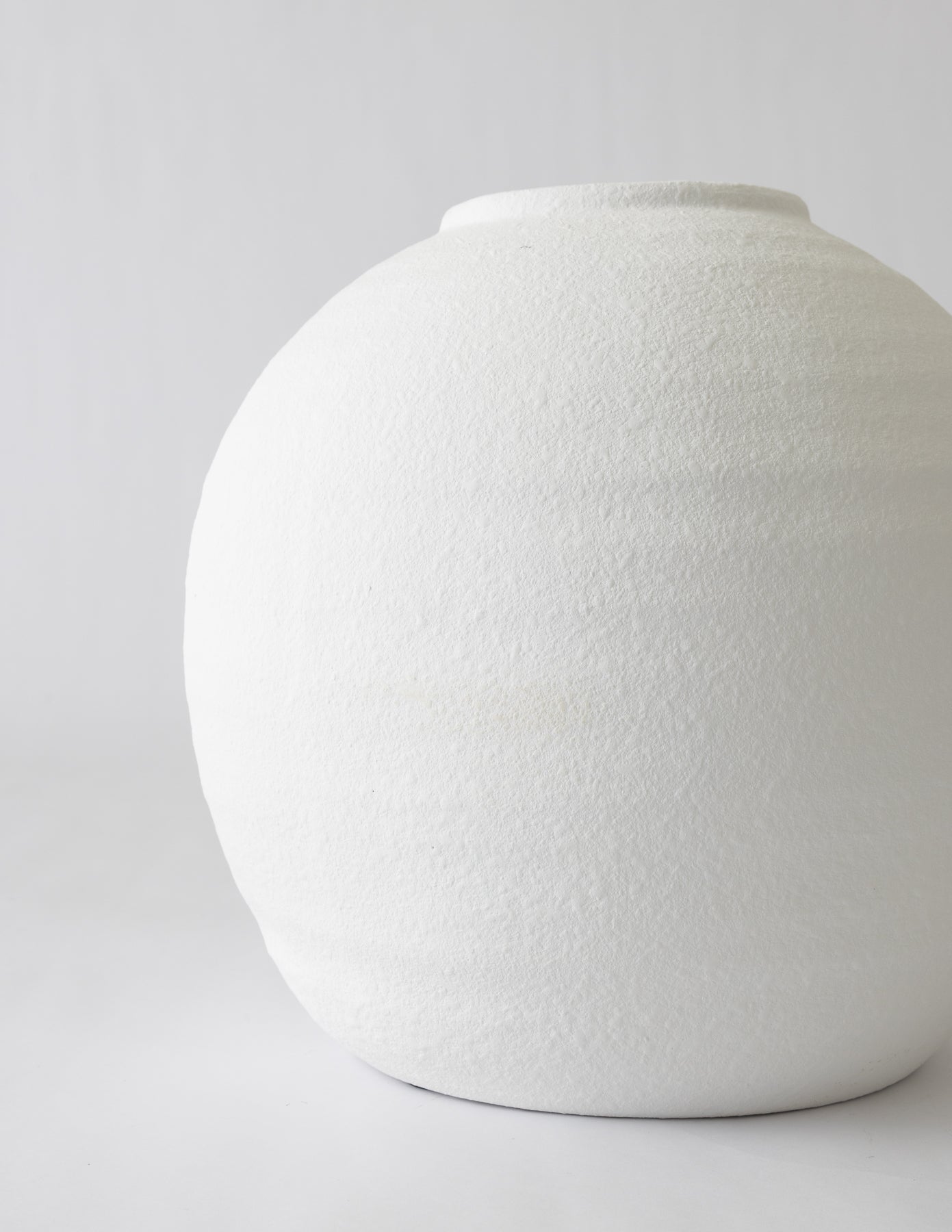 Konos Vase - White