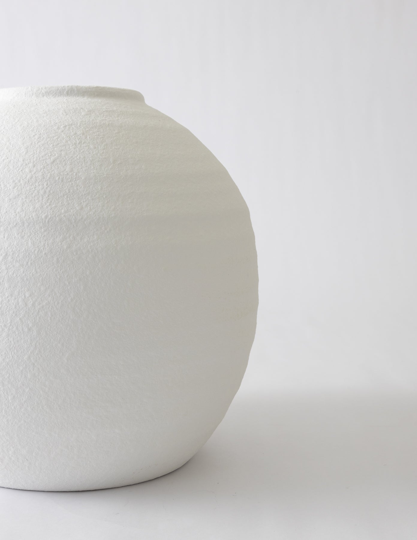 Konos Vase - White
