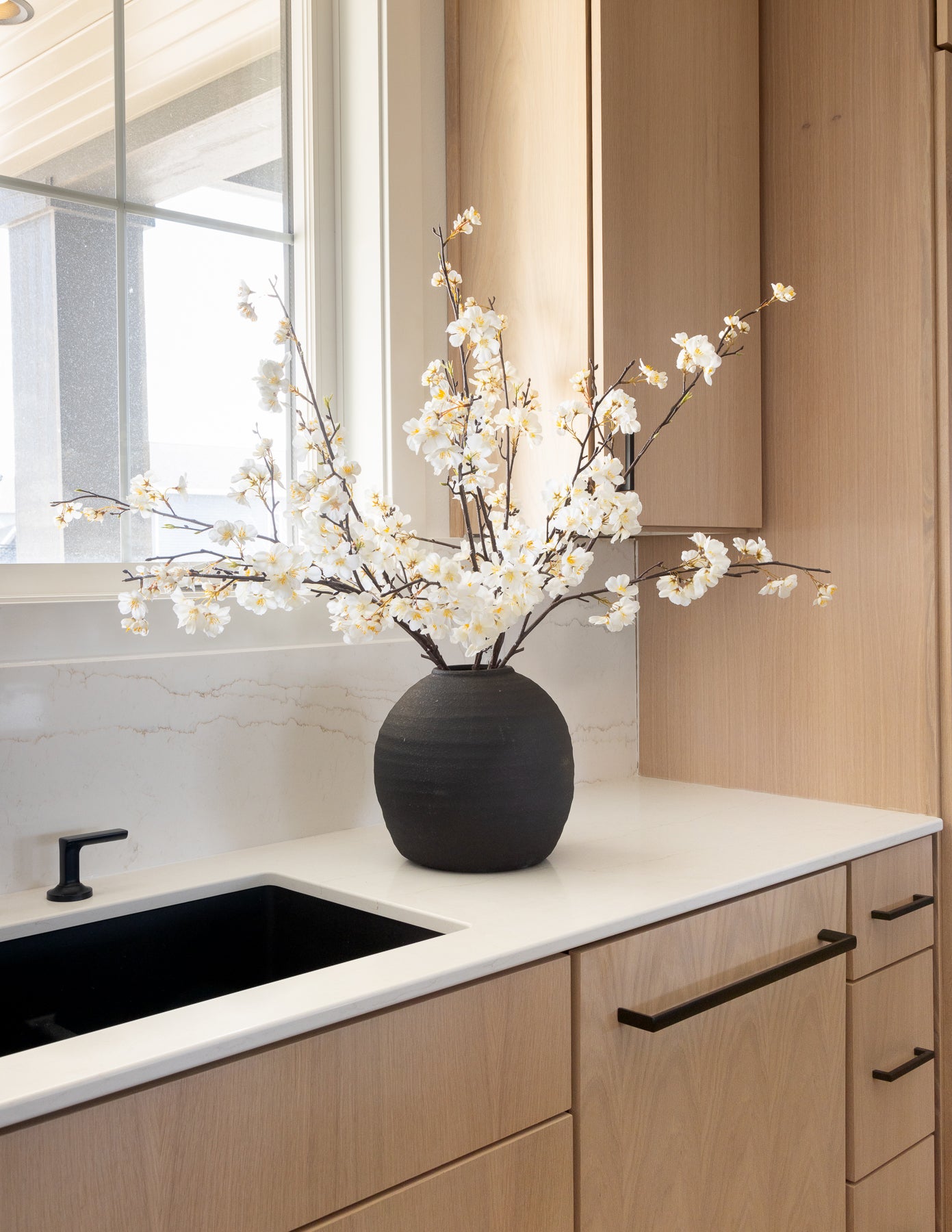 Konos Vase - Black