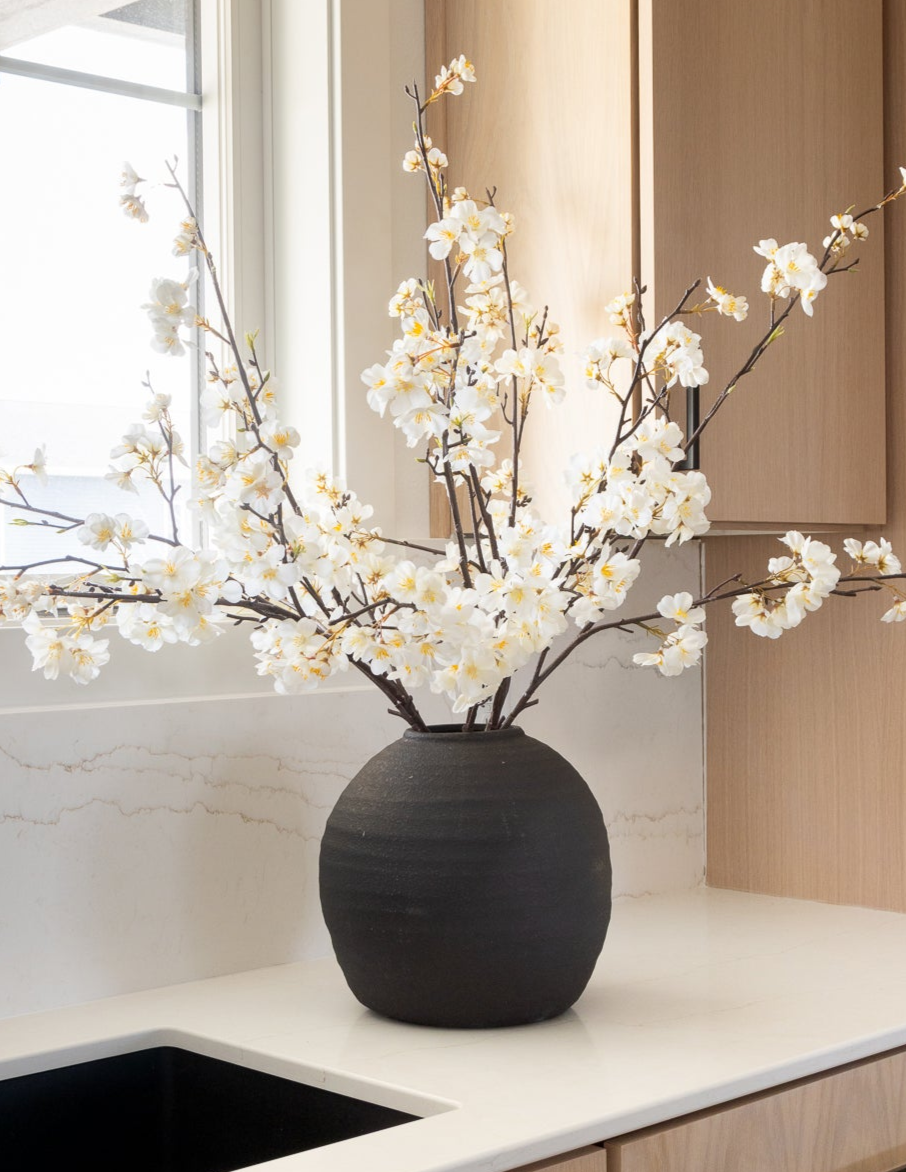 Konos Vase - Black