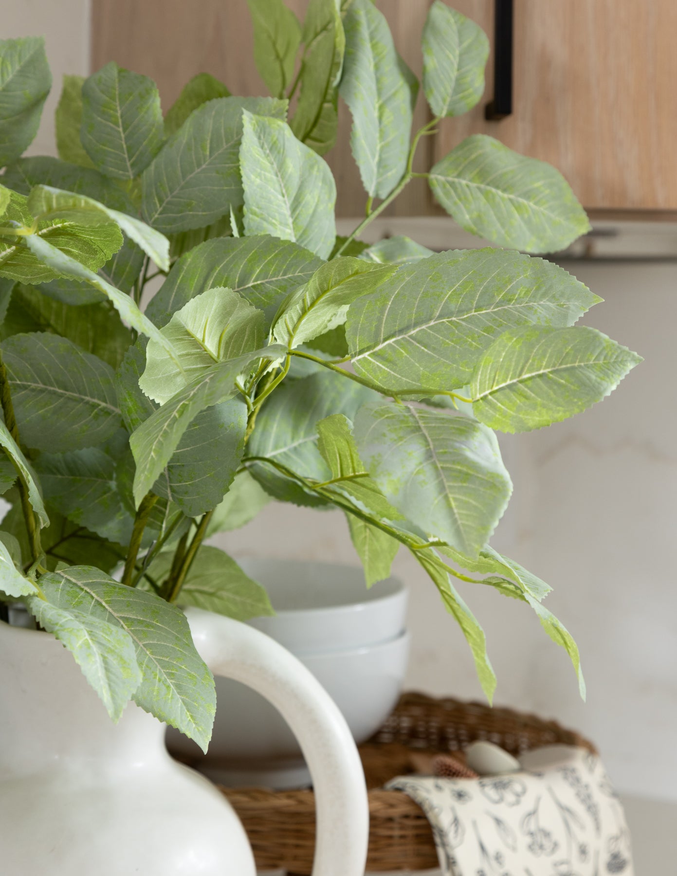 Lemon Leaf Stem - 26"