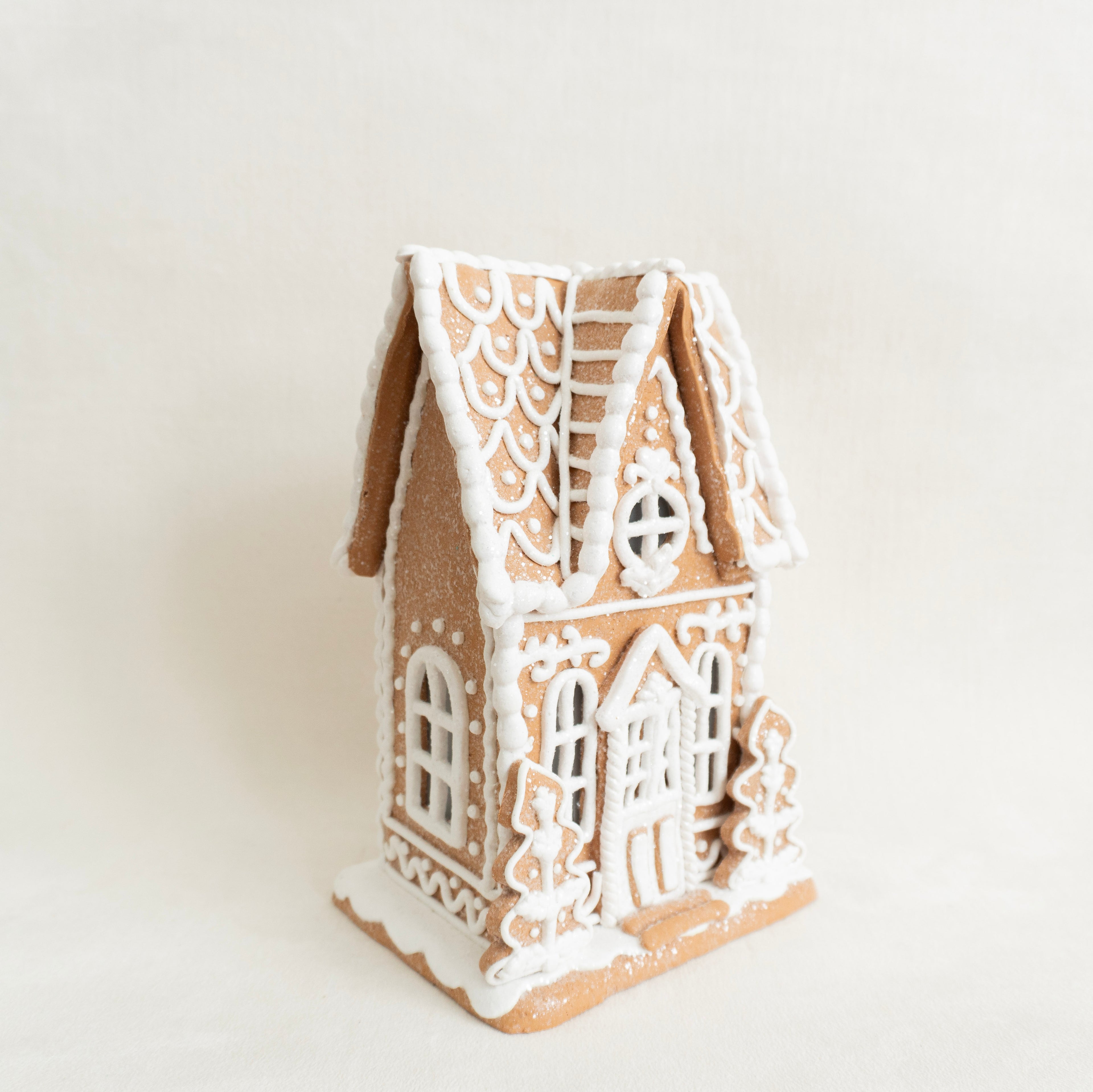 10.5" Lighted Gingerbread House