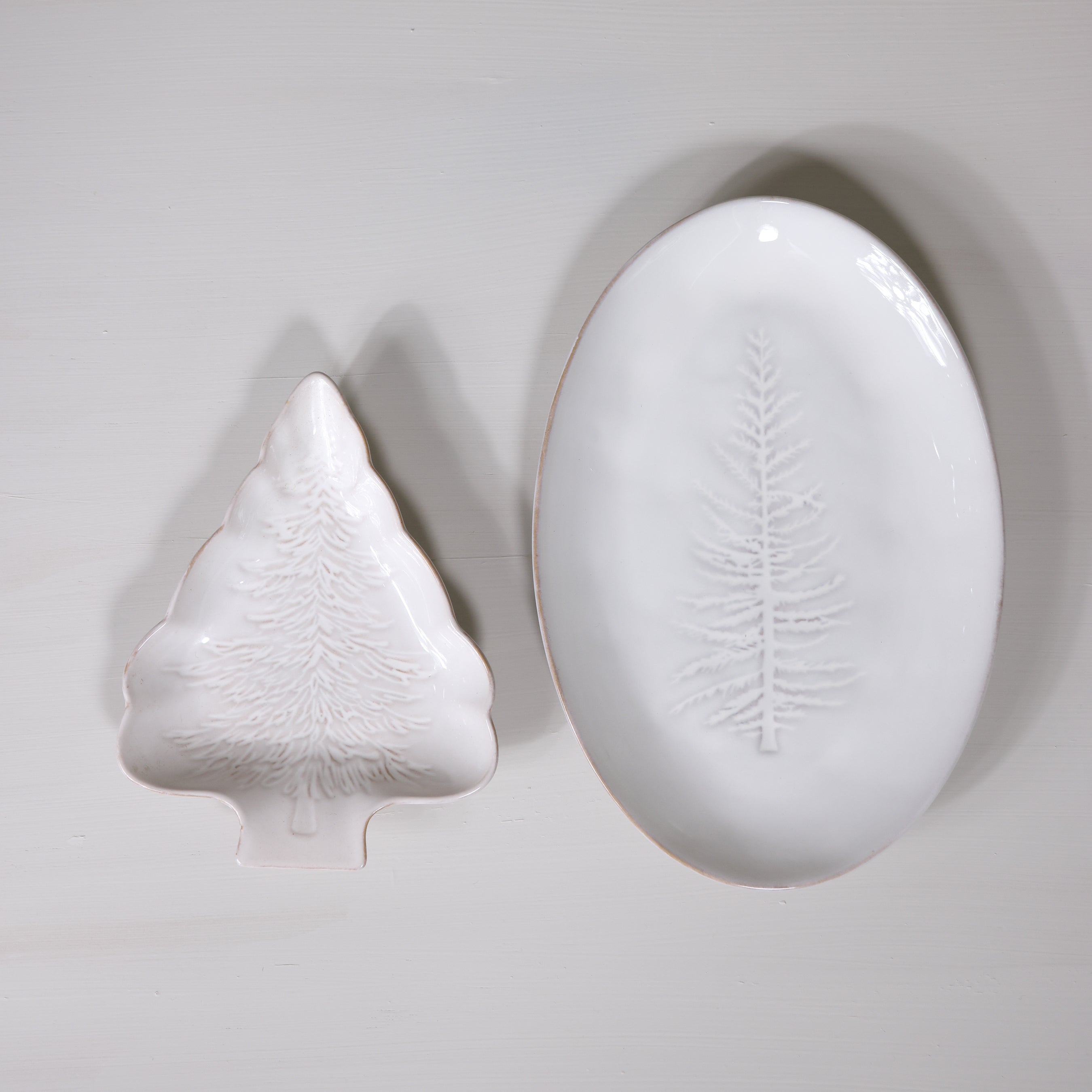 Stoneware Tree Shaped Plate