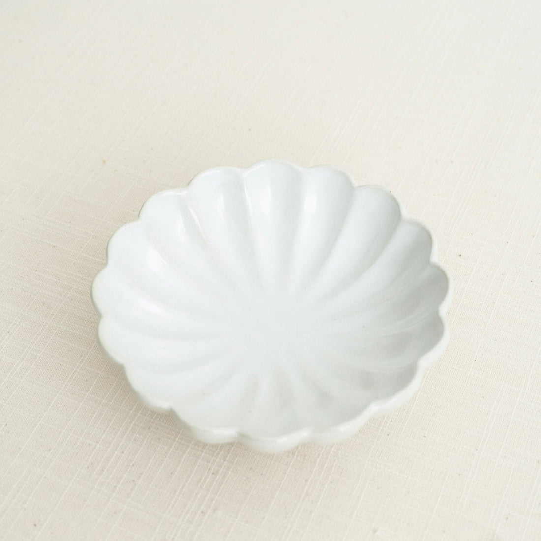 Scalloped Ceramic Bowl