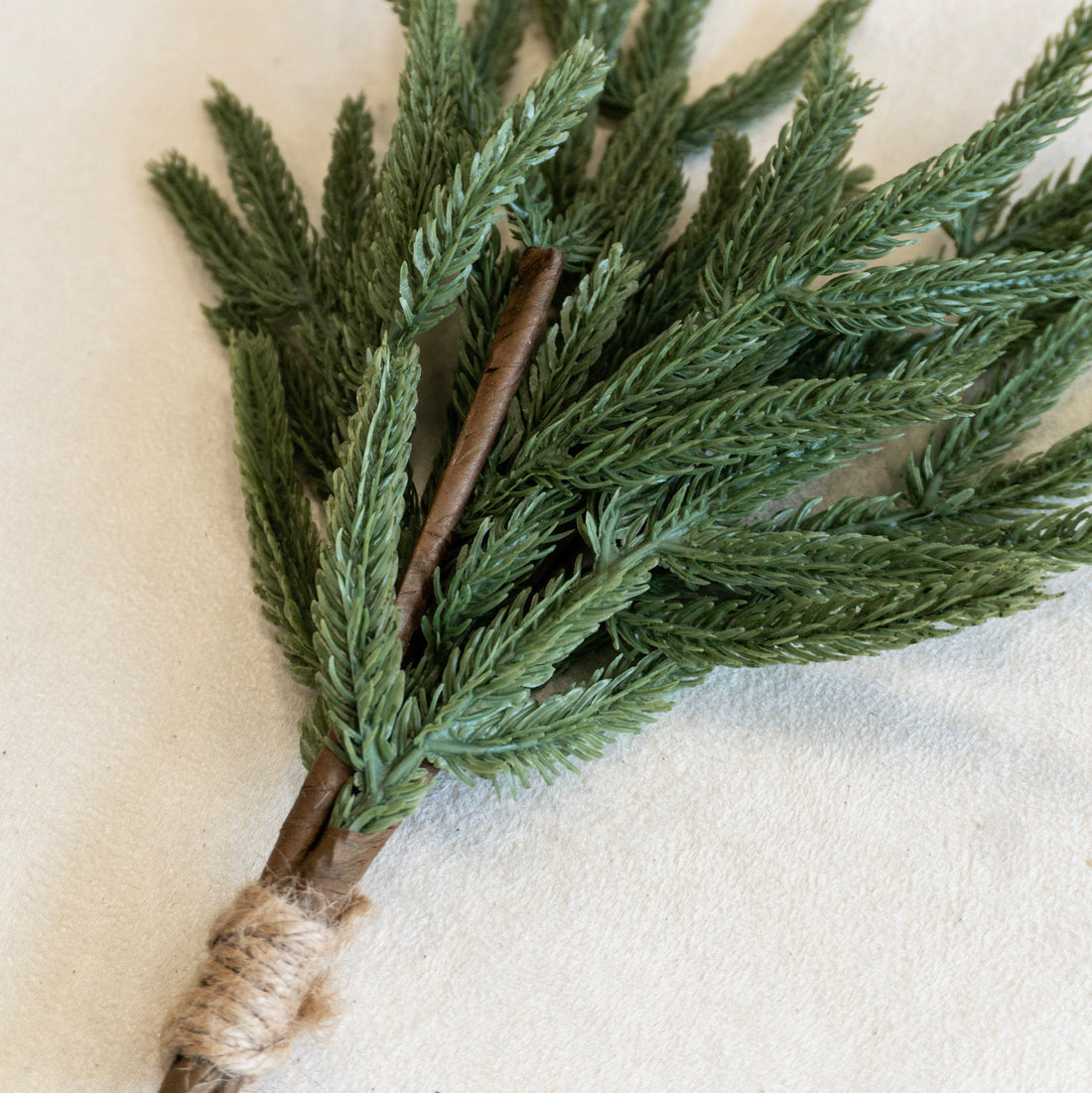 14&quot; Evergreen Pick