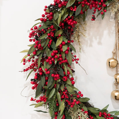 40&quot; Spruce Wreath w/Red Berries &amp; Pinecones