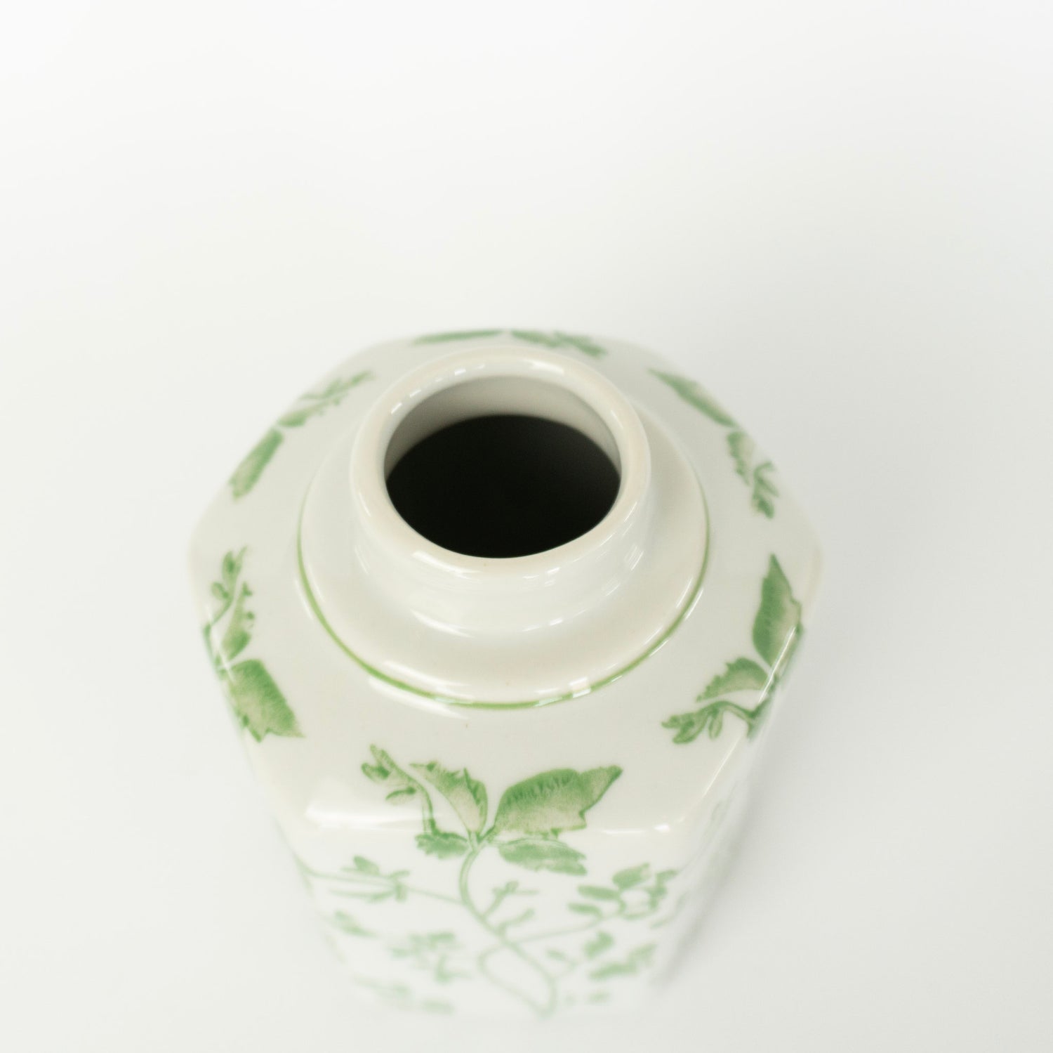 5.5" Green Vine Ginger Jar