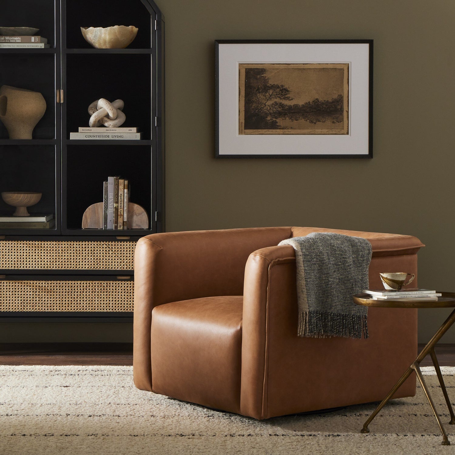 Wellborn Swivel Chair - Palermo Cognac