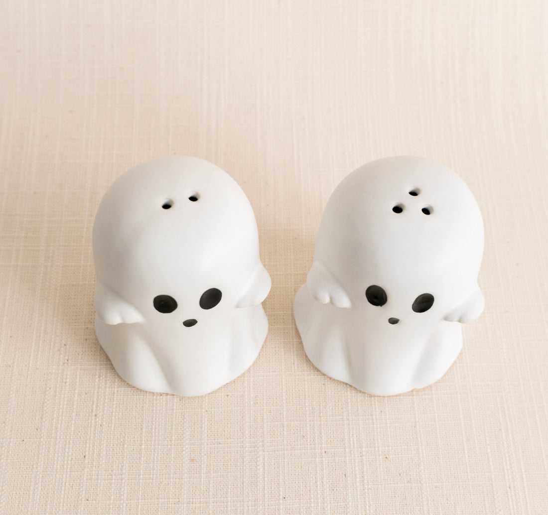 Stoneware Ghost Salt &amp; Pepper Shakers Set