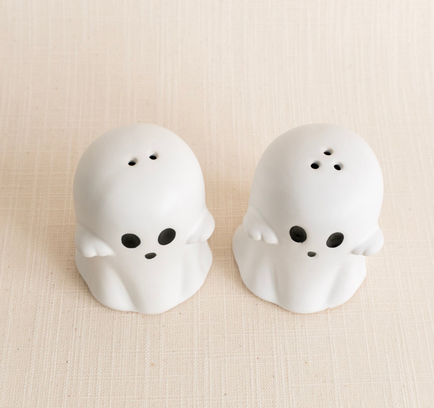 Stoneware Ghost Salt &amp; Pepper Shakers Set