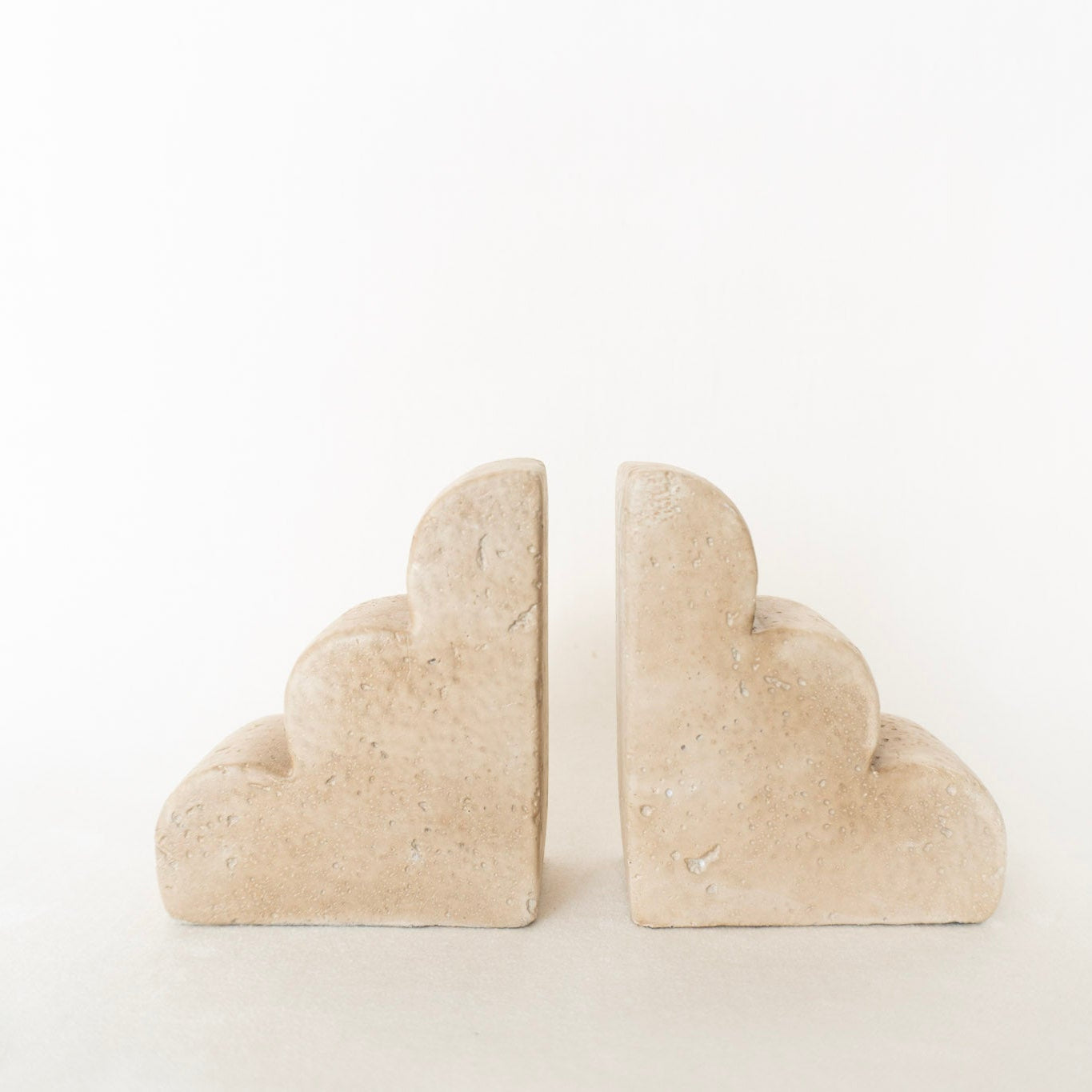 Scallop Edge Cement Bookends