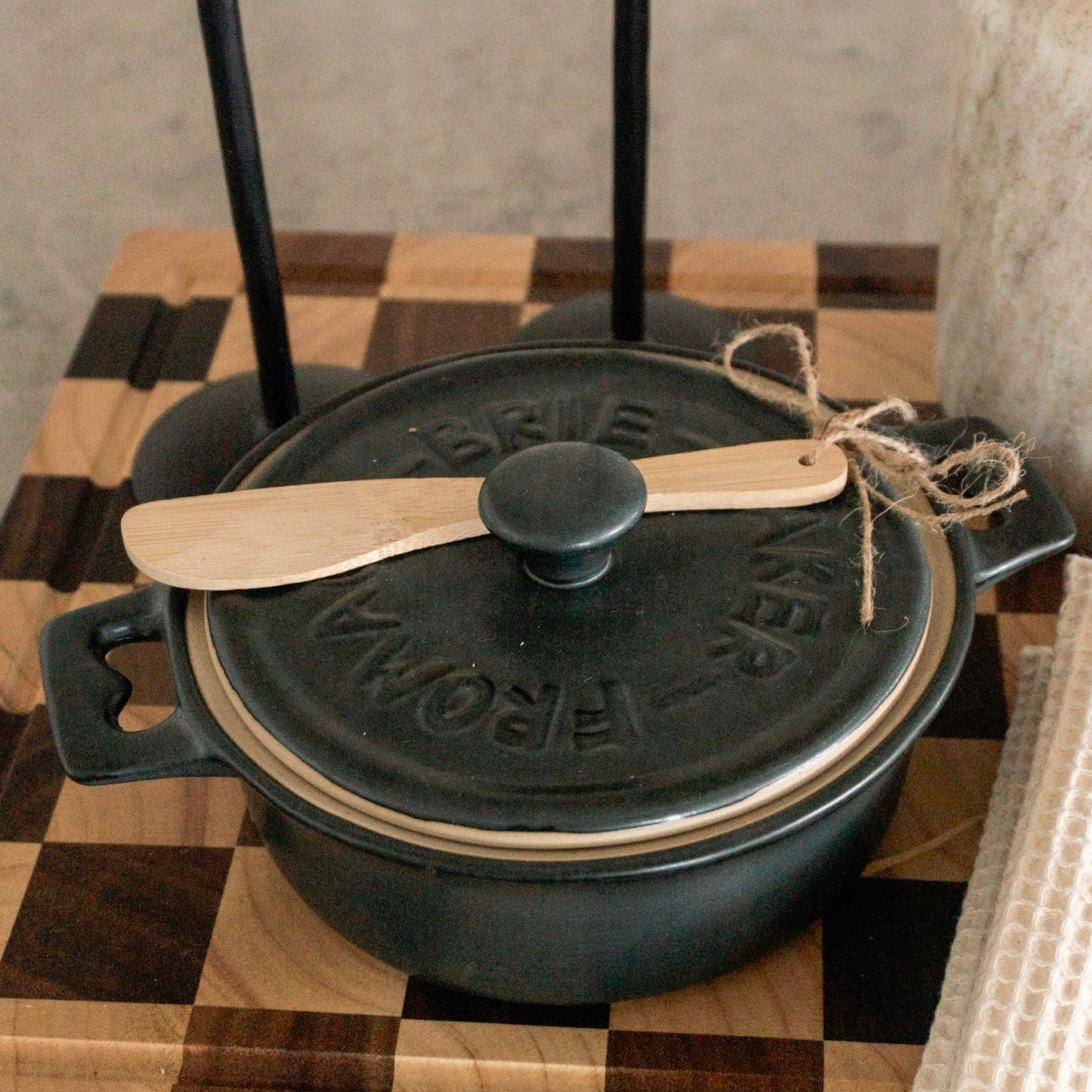 Moody Kitchen Bundle