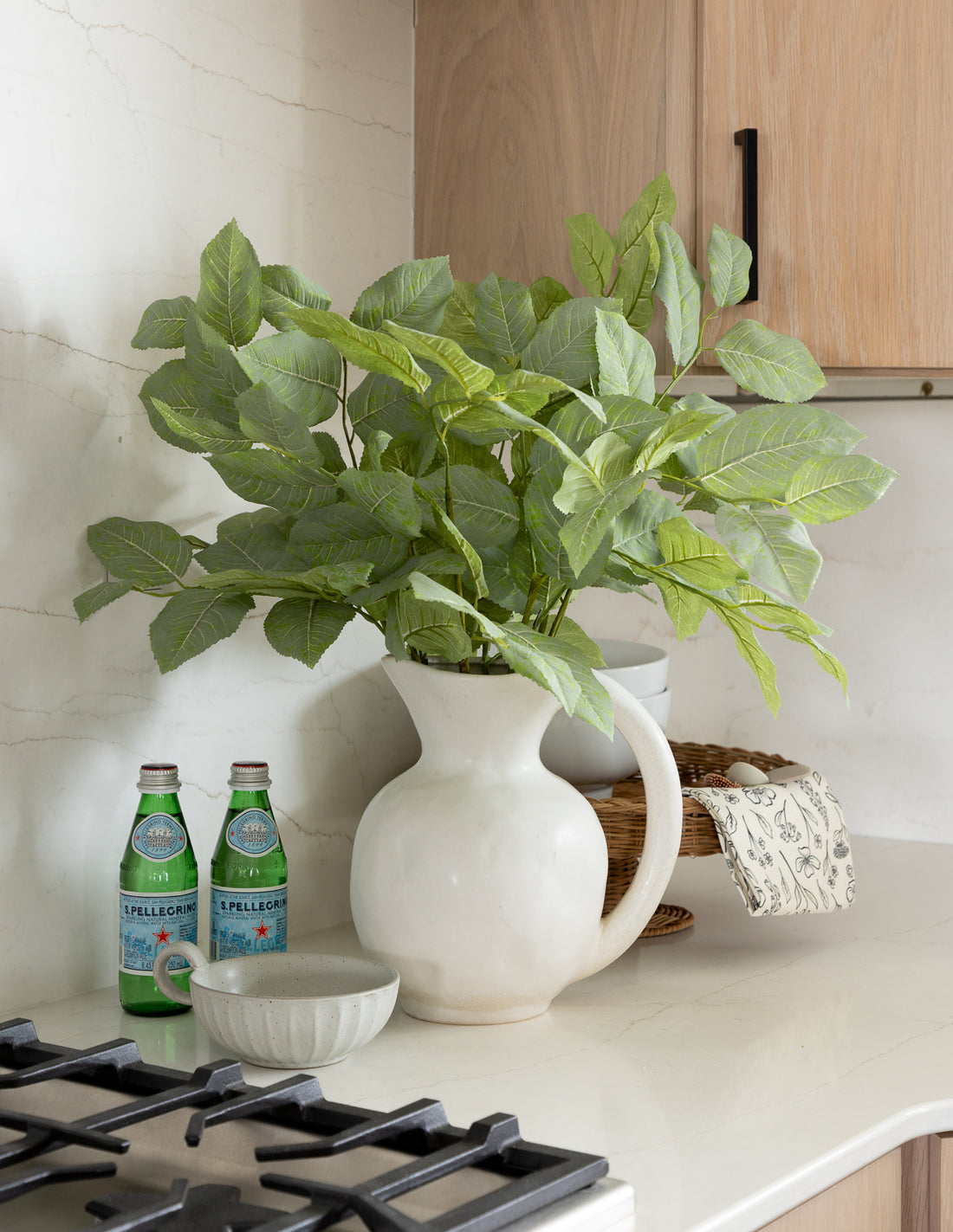 Lemon Leaf Stem - 26"