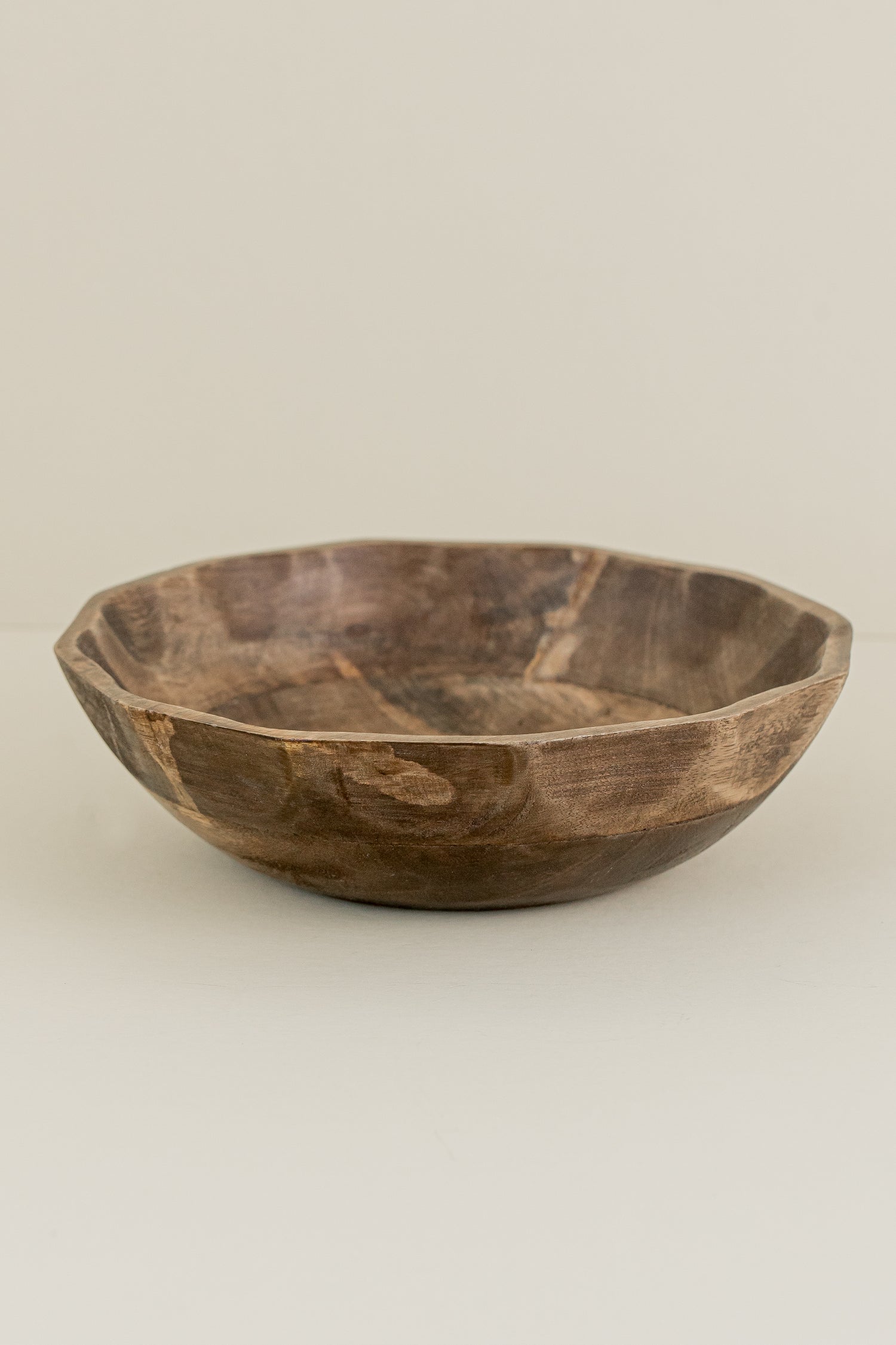 Mango Wood Scalloped Bowl