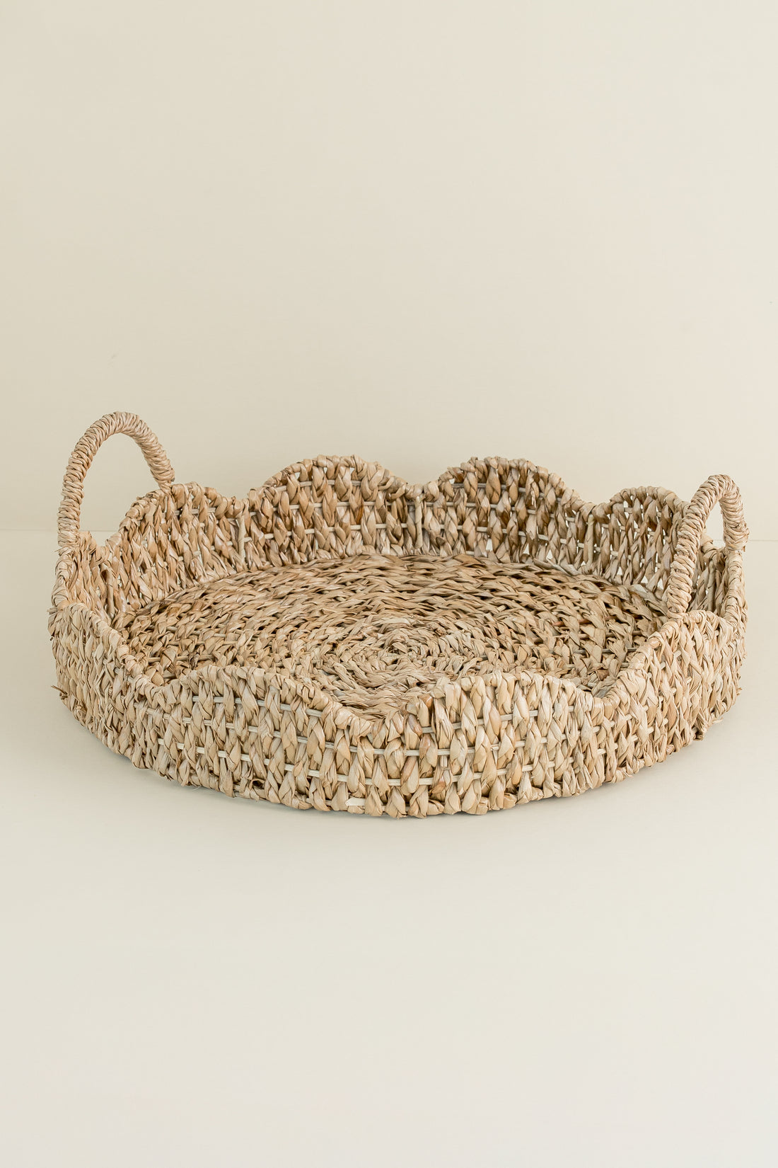 Scalloped Edge Trays