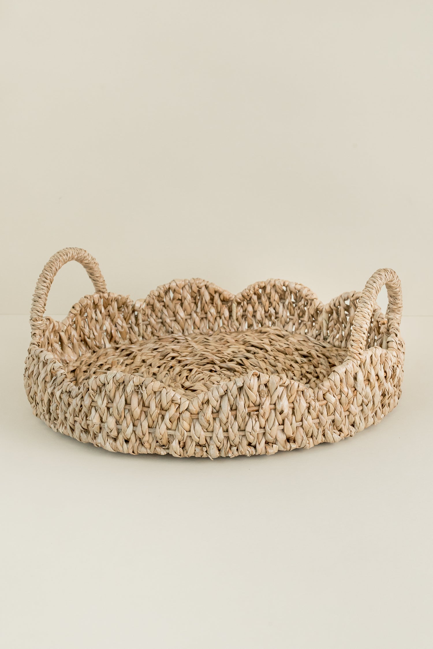 Scalloped Edge Trays