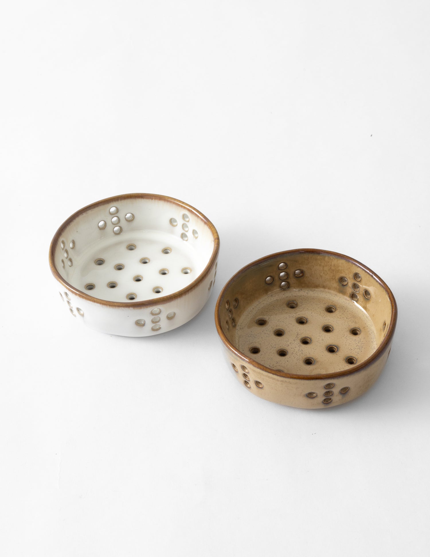 Stoneware Berry Bowls