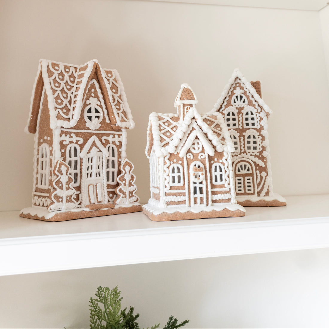 Lighted Gingerbread Houses Bundle