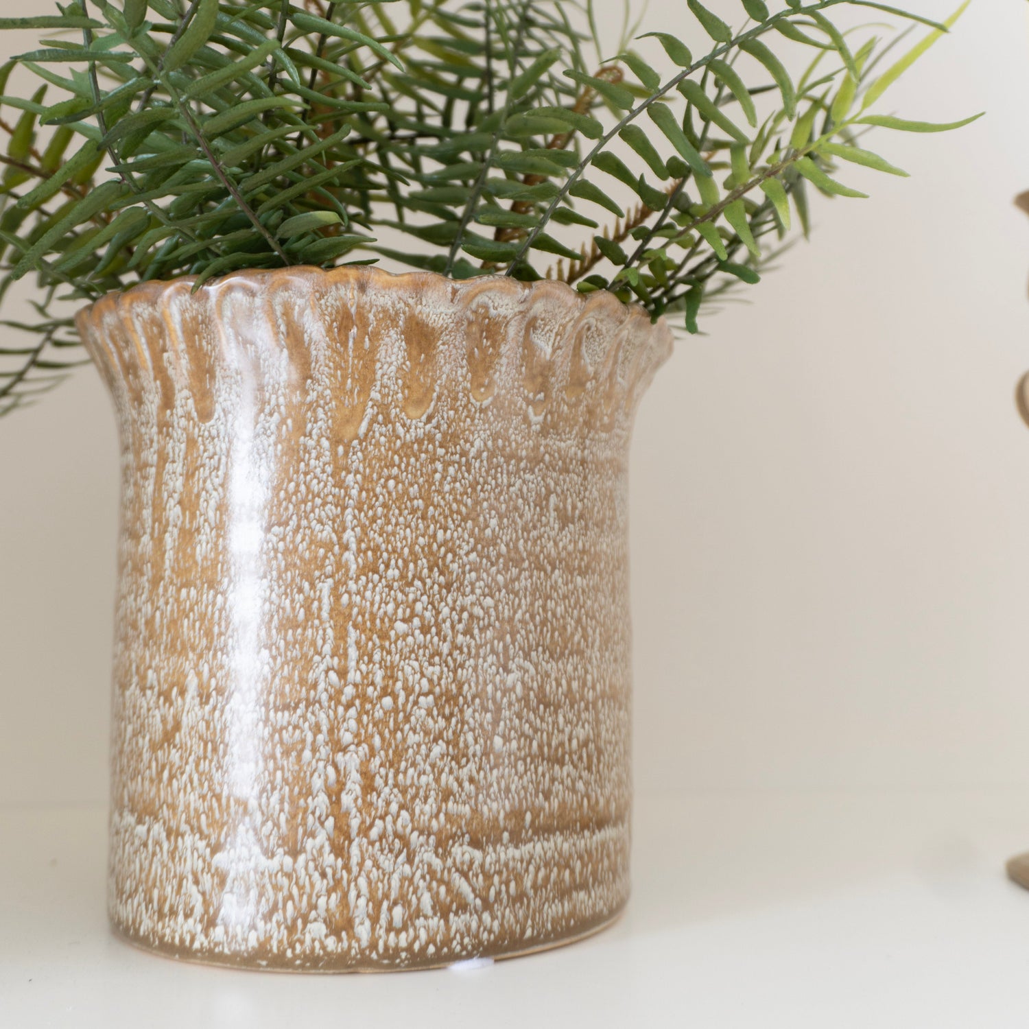 Brown Speck Scallop Top Vase