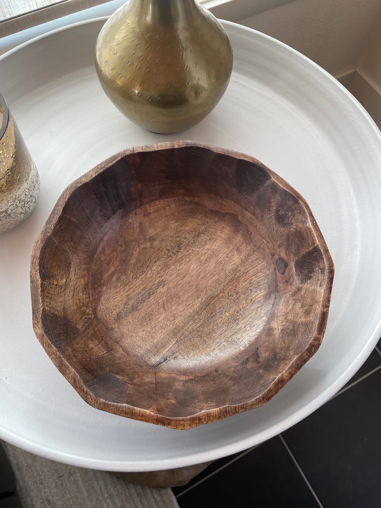 Mango Wood Scalloped Bowl