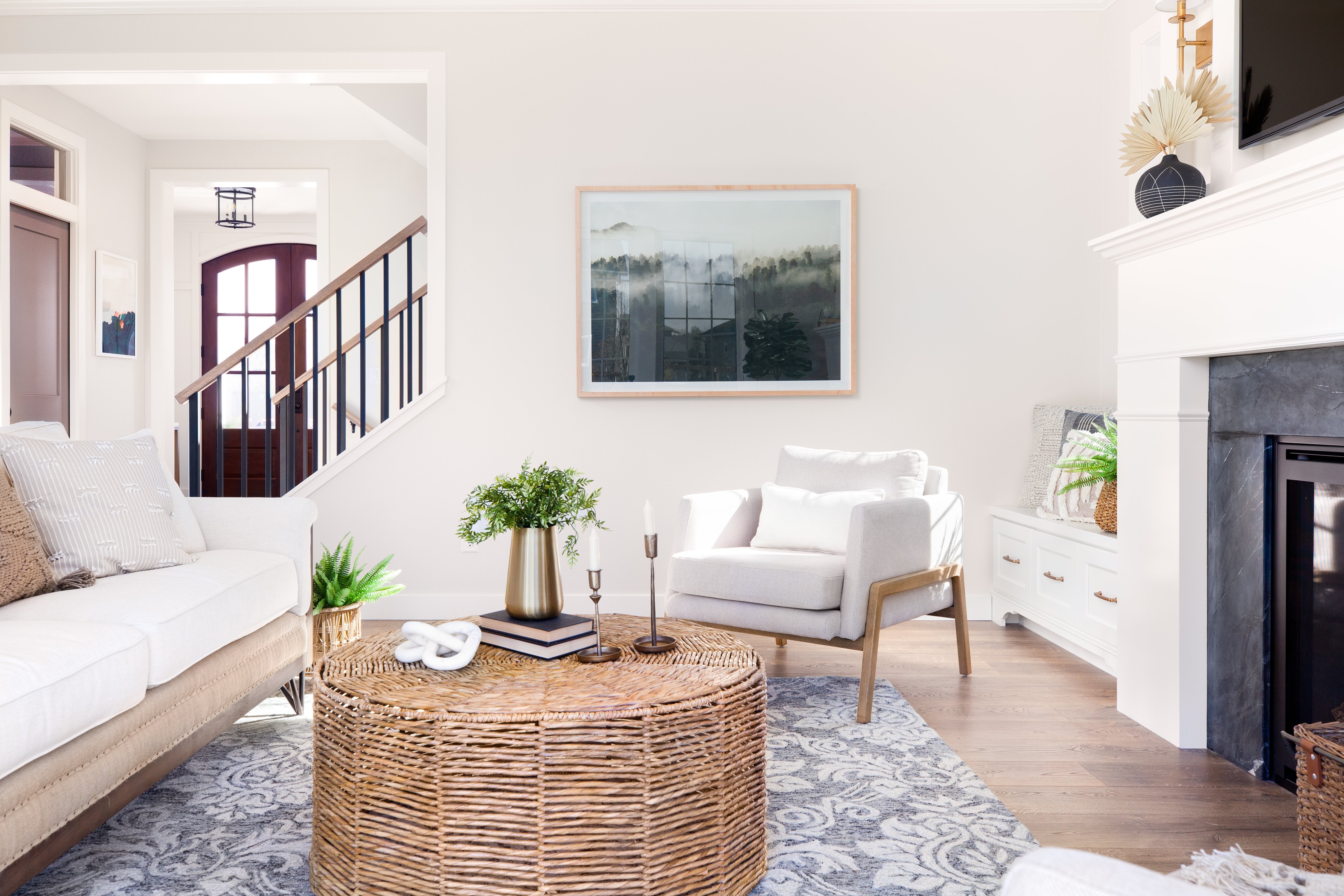 Photo inspiration: Picture Idea: Eco Chic Home Modern Casual Furniture Home Store