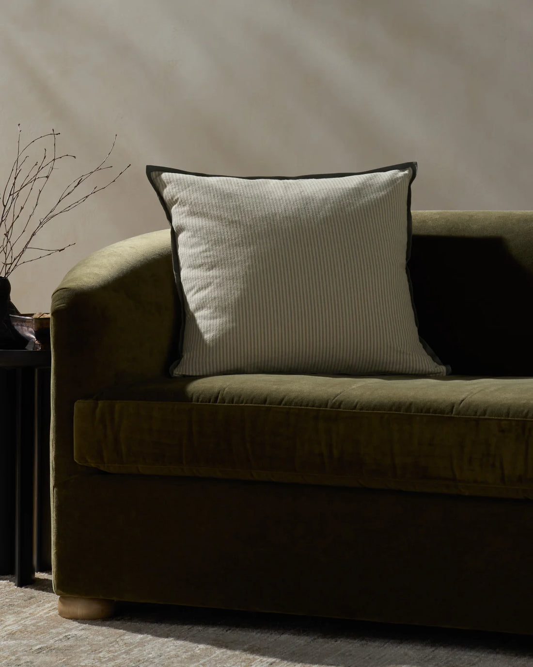 22" Sullivan Down Pillow Natural/Blue