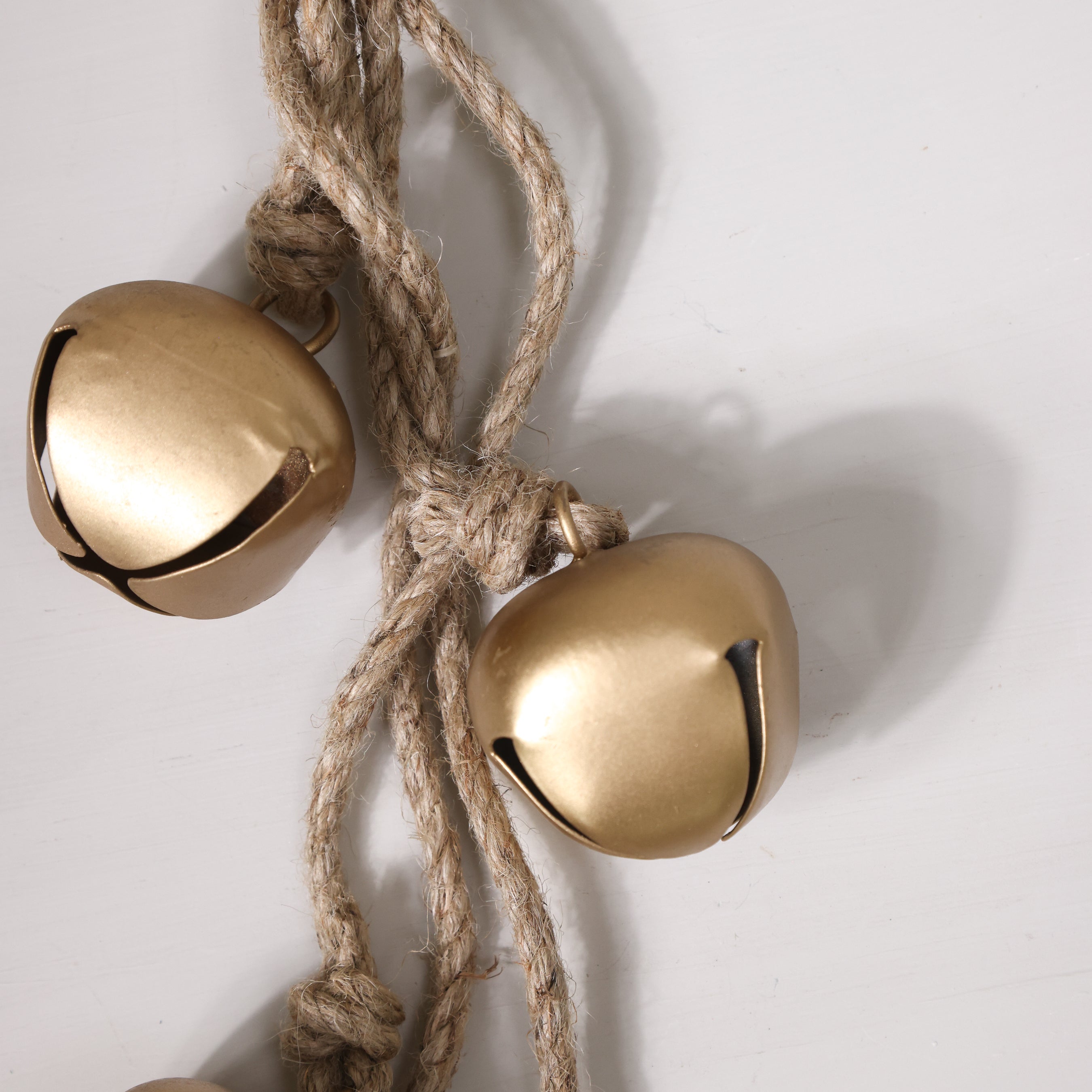 24&quot; Antique Bell w/Jute Hanger