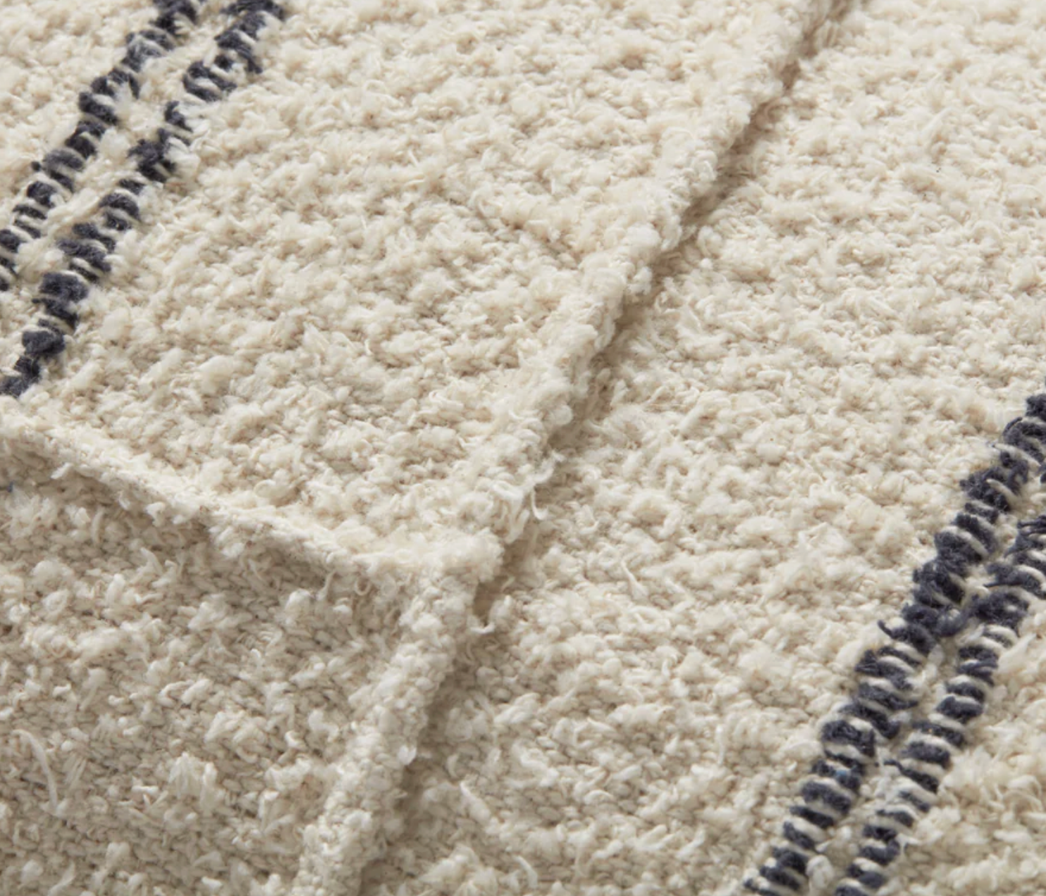 22" Susanna Pillow Ivory/Charcoal