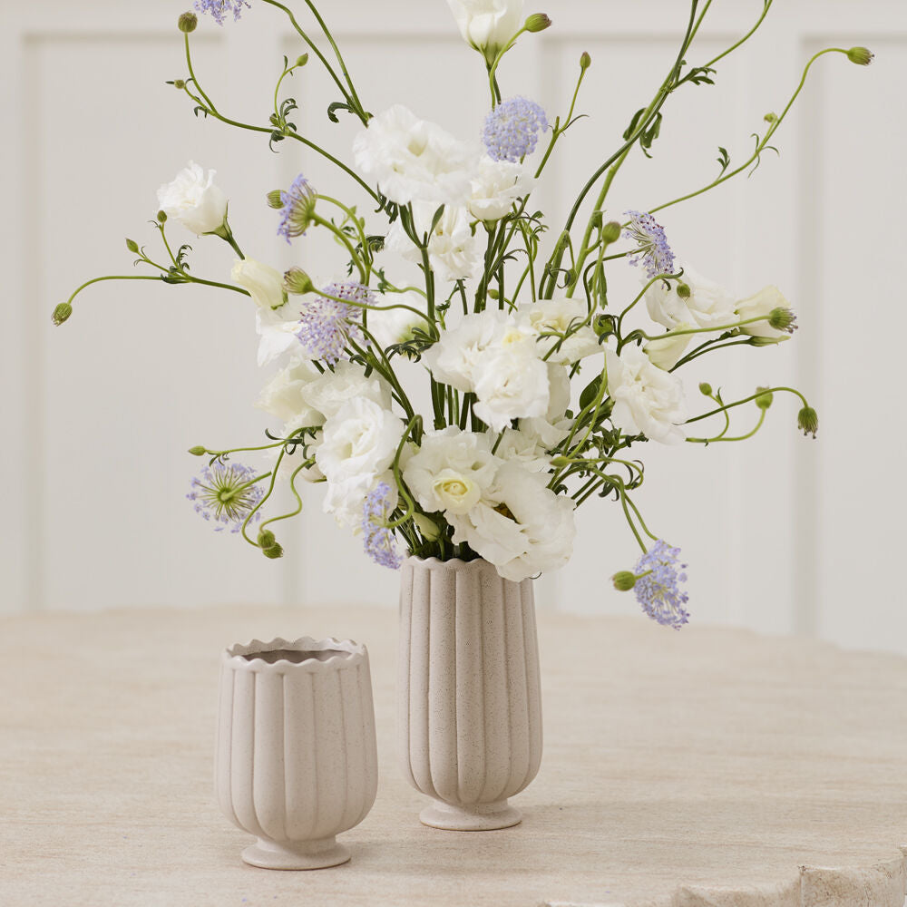 Andeno Vase