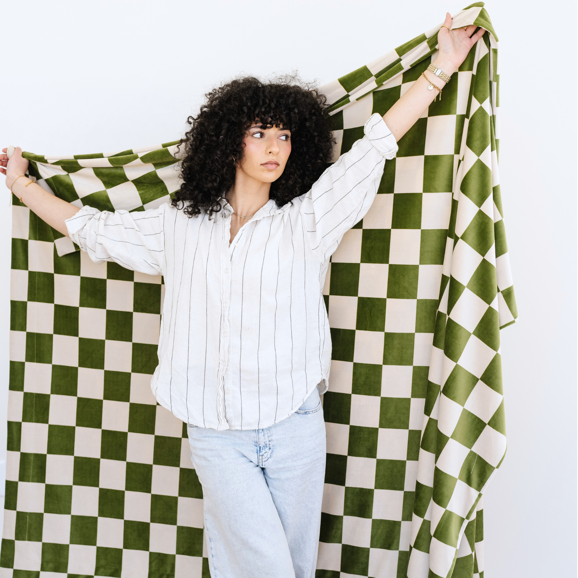 MINKY STRETCH THROW BLANKETS: Olive Checkered