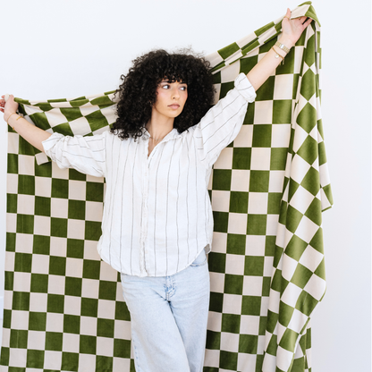 MINKY STRETCH THROW BLANKETS: Olive Checkered