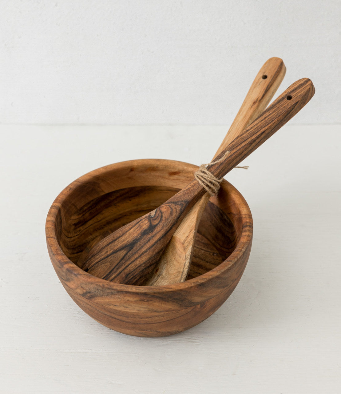 Acacia Serving Bowl &amp; Utensils