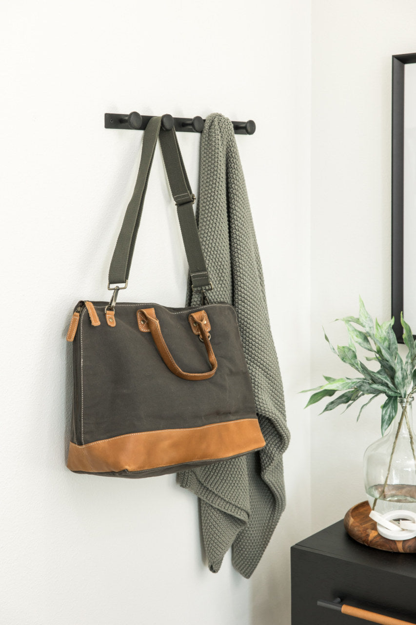 The Weekender Bag