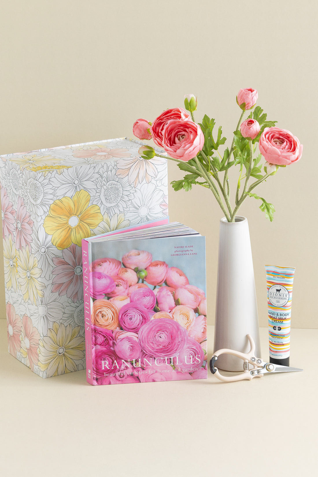 Garden Mama Bundle (Ranunculus)